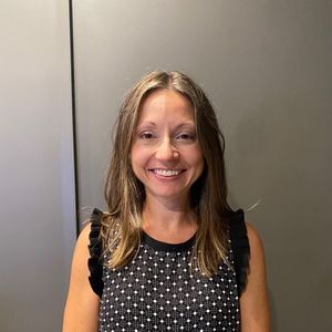 Meet your Posher, Jenni